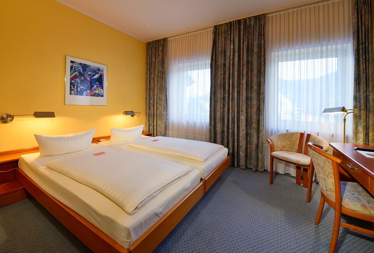 Rheinhotel Vier Jahreszeiten Bad Breisig Exterior foto
